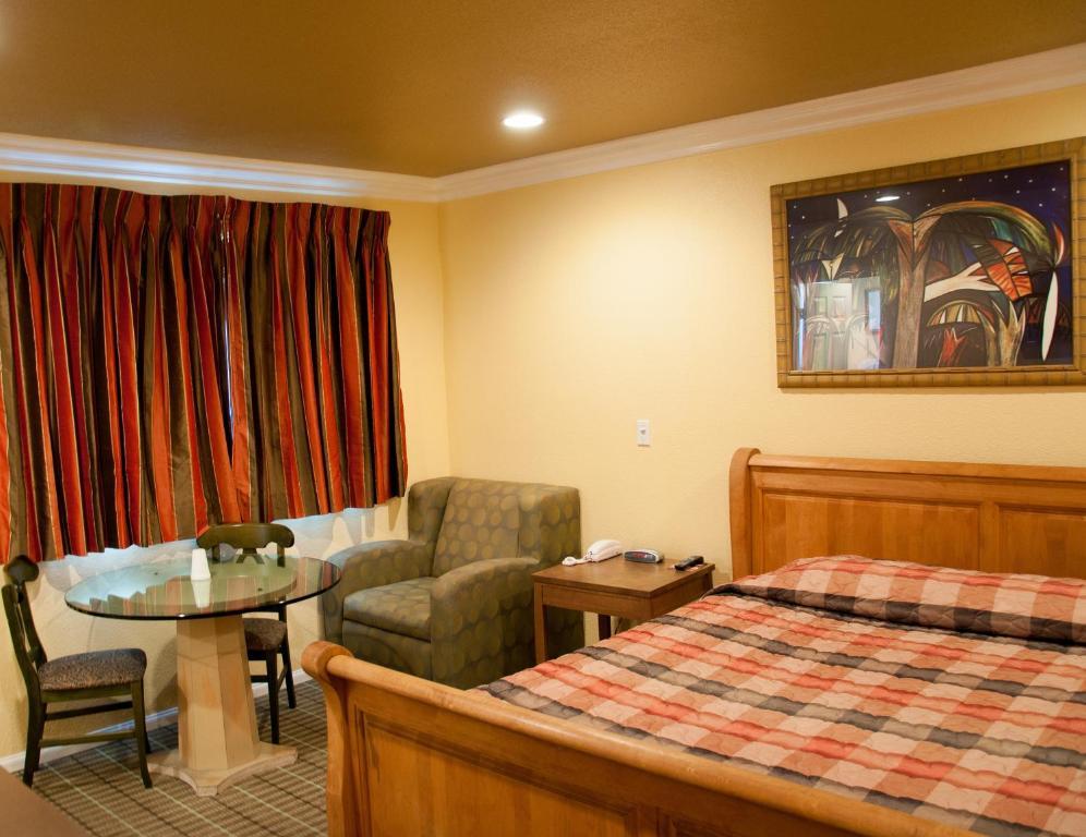 Bayshore Inn Ventura Room photo