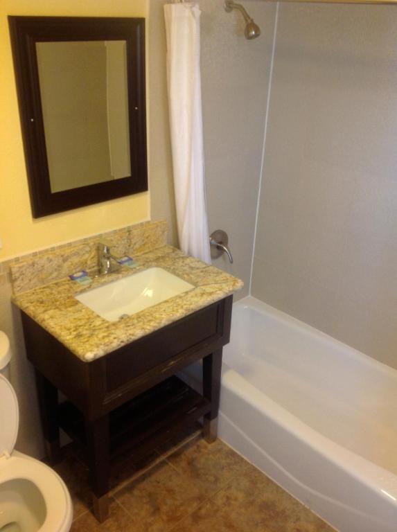Bayshore Inn Ventura Room photo