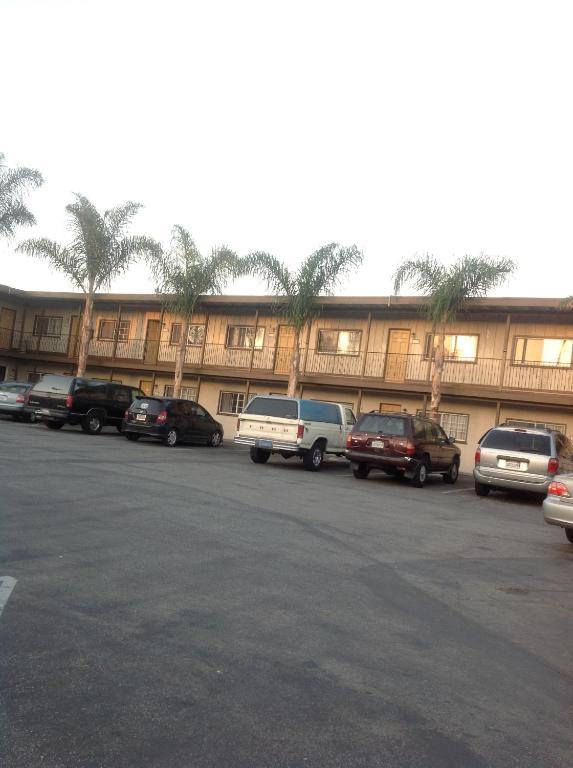 Bayshore Inn Ventura Exterior photo